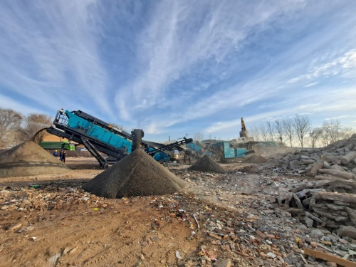 Гусеничная установка просеивания SP1560SE